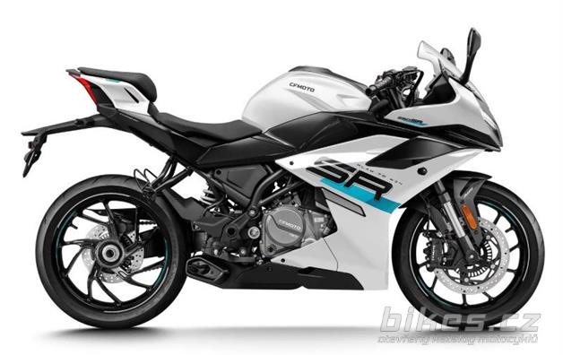 CFMOTO 250SR